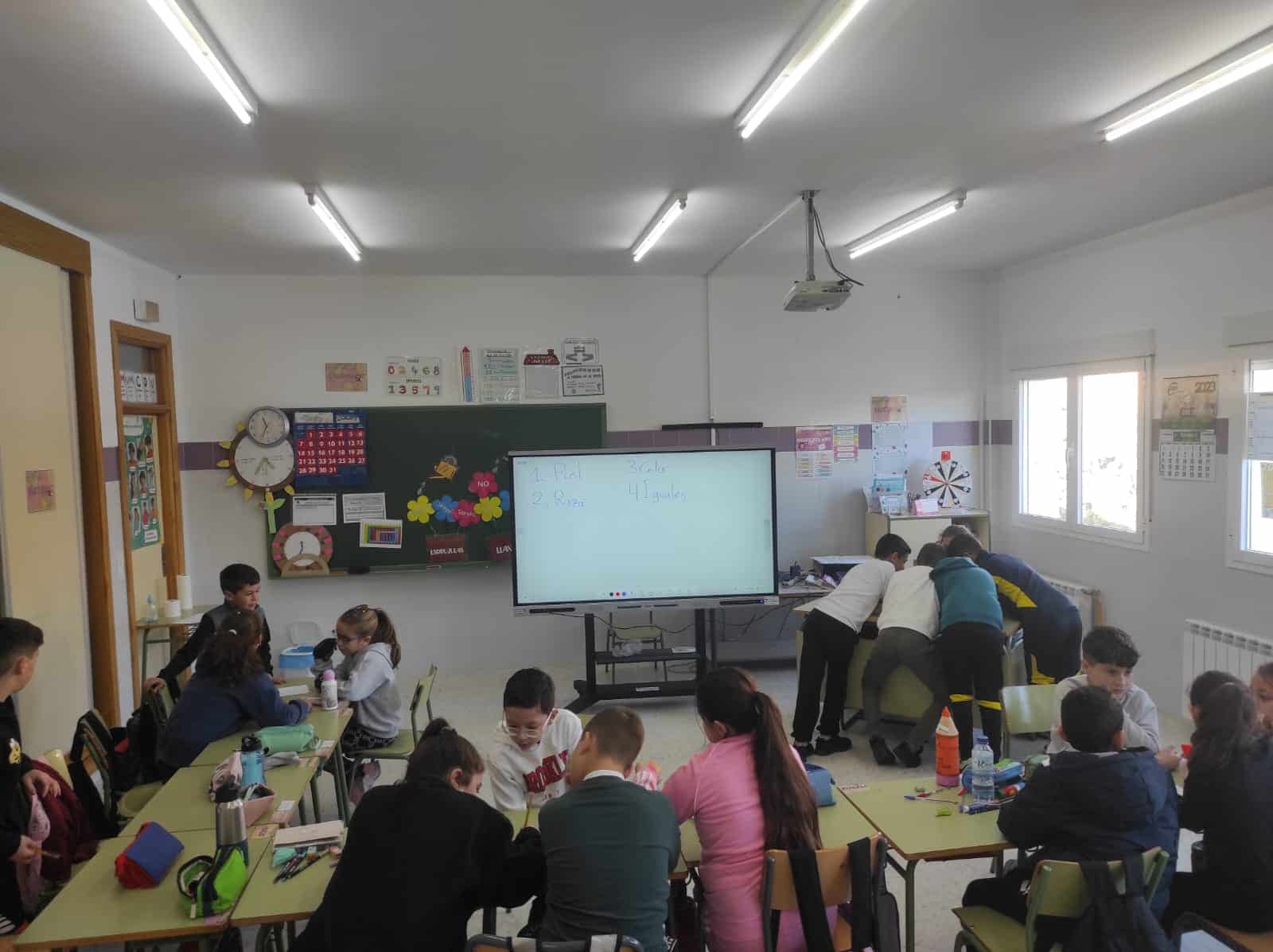 Escribiendo rimas sobre racismo