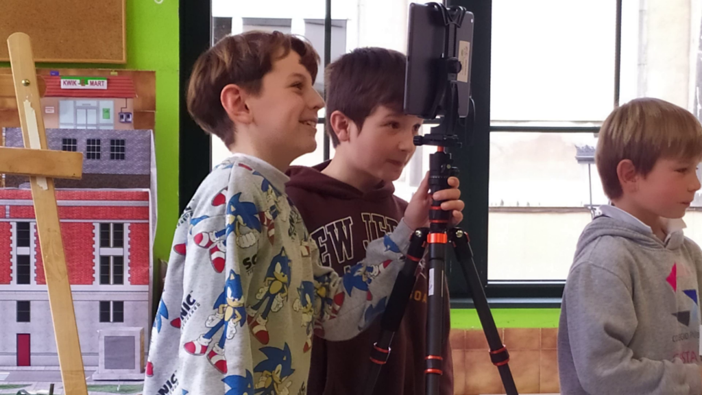 AstCGestaTele933ºA (4)