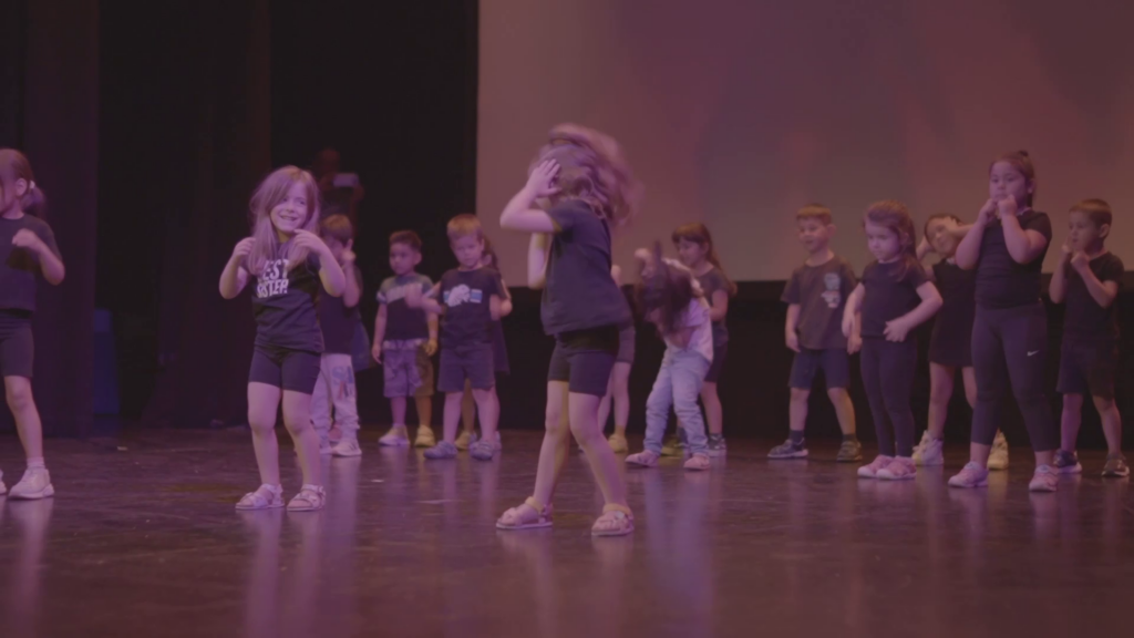 CatNouBarrisDiaMUS-E (9)