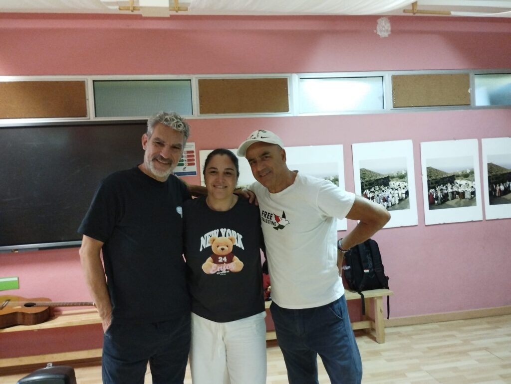 PHOTO-2025-12-04-17-15-50