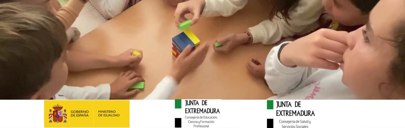 25N Día Internacional de la Eliminación de la Violencia contra la Mujer: el CEIP Miramontes de Extremadura reflexiona sobre el daño de las palabras con una Jenga muy especial